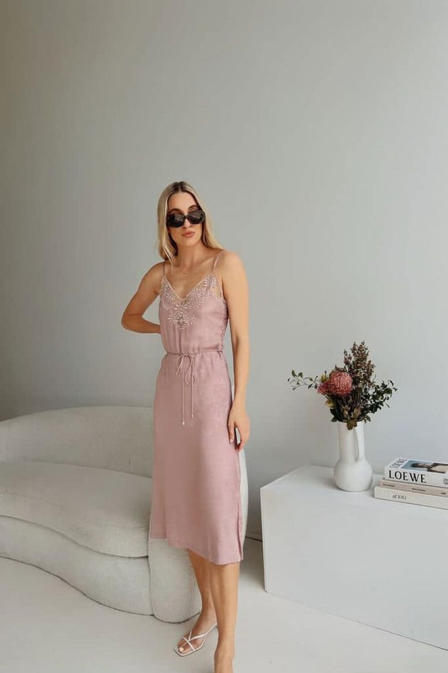 Dresses And Playsuits Barefoot Blonde | Bella Midi Dress Mauve